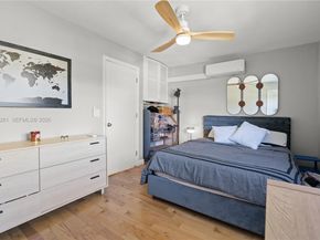 1016 NE 4th Ct, Hallandale Beach FL 33009