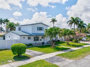 1016 NE 4th Ct, Hallandale Beach FL 33009