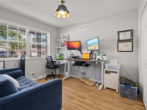 1016 NE 4th Ct, Hallandale Beach FL 33009