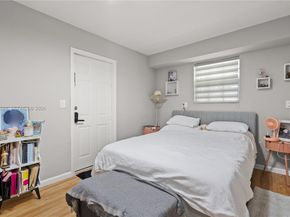 1016 NE 4th Ct, Hallandale Beach FL 33009