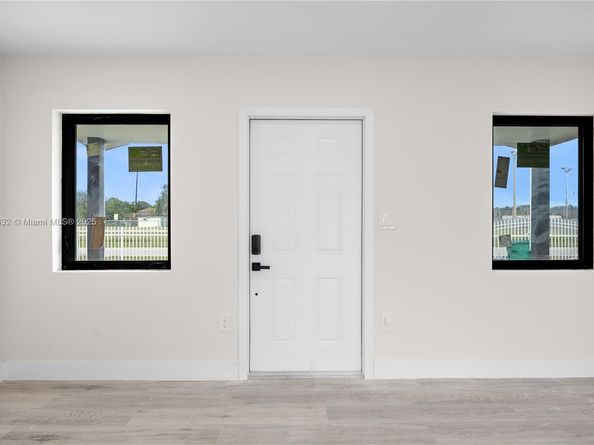 3850 NW 188th St, Miami Gardens FL 33055