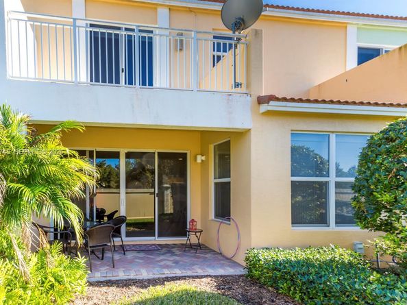 4857 NW 16th Ter, Boca Raton FL 33431
