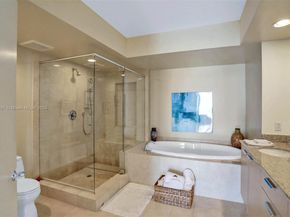 1850 S Ocean Dr 3301, Hallandale Beach FL 33009