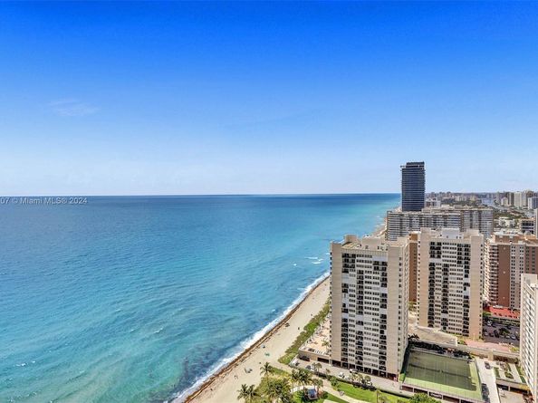 1850 S Ocean Dr 3301, Hallandale Beach FL 33009