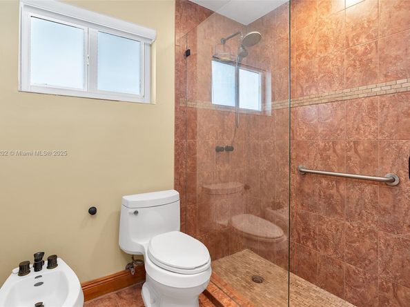 11472 SW 28th Ter, Miami FL 33165