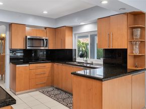 11472 SW 28th Ter, Miami FL 33165