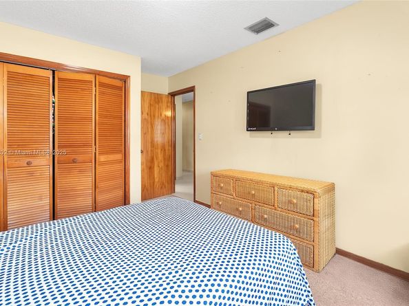 11472 SW 28th Ter, Miami FL 33165