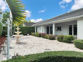 11472 SW 28th Ter, Miami FL 33165