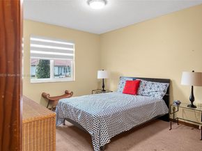 11472 SW 28th Ter, Miami FL 33165