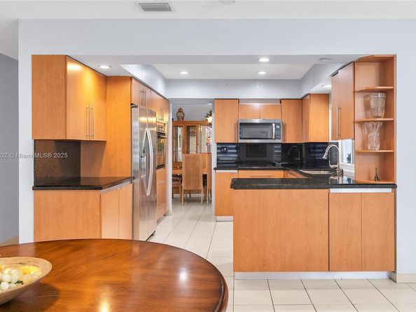 11472 SW 28th Ter, Miami FL 33165
