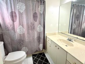 7185 W 30th Ln, Hialeah FL 33018
