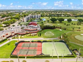 711 S Hollybrook Dr 109, Pembroke Pines FL 33025
