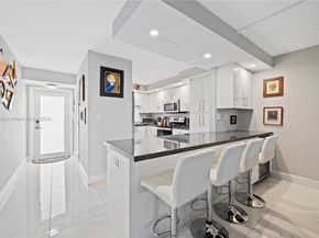 711 S Hollybrook Dr 109, Pembroke Pines FL 33025