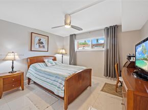 711 S Hollybrook Dr 109, Pembroke Pines FL 33025