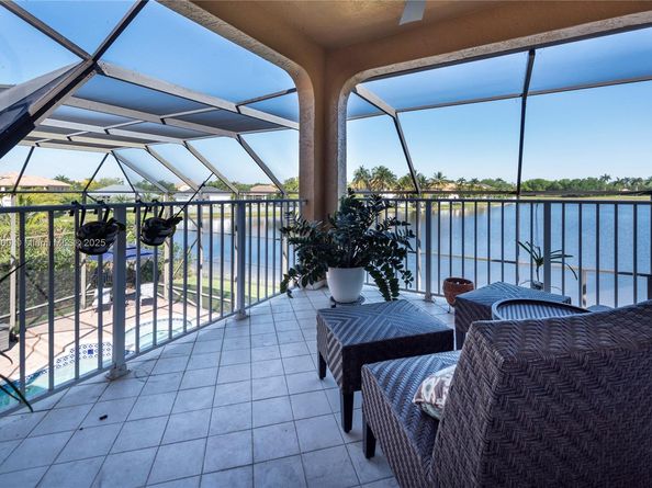 18991 SW 32nd St, Miramar FL 33029