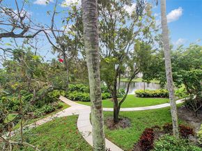 12136 Saint Andrews Pl 204, Miramar FL 33025