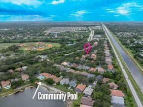6713 NW 80th Mnr, Parkland FL 33067