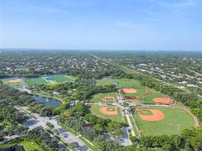 6713 NW 80th Mnr, Parkland FL 33067