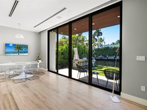 16470 NE 30th Ave, North Miami Beach FL 33160