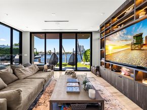 16470 NE 30th Ave, North Miami Beach FL 33160