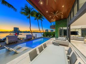 16470 NE 30th Ave, North Miami Beach FL 33160