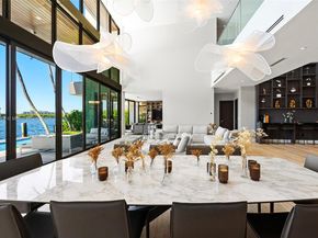 16470 NE 30th Ave, North Miami Beach FL 33160