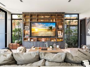 16470 NE 30th Ave, North Miami Beach FL 33160