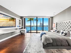 16470 NE 30th Ave, North Miami Beach FL 33160