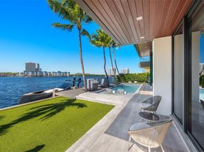 16470 NE 30th Ave, North Miami Beach FL 33160