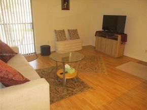 10715 W Clairmont Cir 212, Tamarac FL 33321