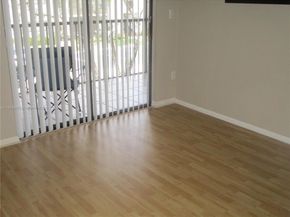 10715 W Clairmont Cir 212, Tamarac FL 33321