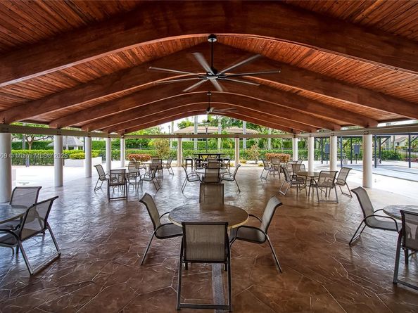 10715 W Clairmont Cir 212, Tamarac FL 33321