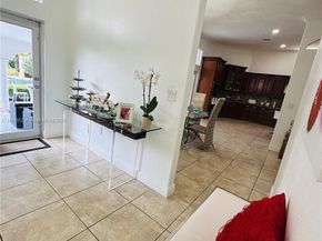 6040 SW 97th Ave, Miami FL 33173