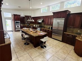 6040 SW 97th Ave, Miami FL 33173