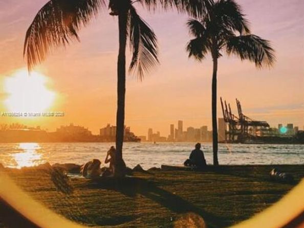 Undisclosed Address #A11856254, Miami Beach FL 33139