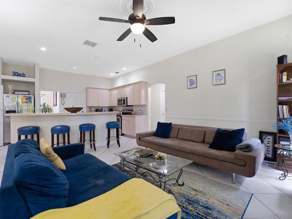 115 Kapok Crescent, Royal Palm Beach FL 33411