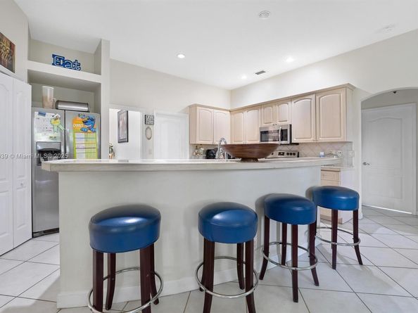 115 Kapok Crescent, Royal Palm Beach FL 33411