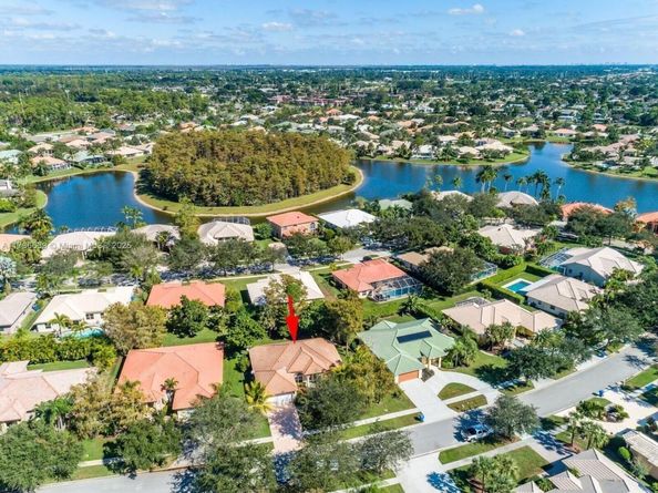 115 Kapok Crescent, Royal Palm Beach FL 33411