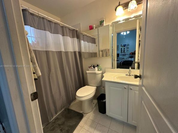 14841 SW 141st Ter, Miami FL 33196