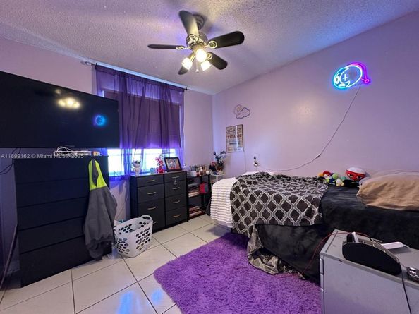 14841 SW 141st Ter, Miami FL 33196