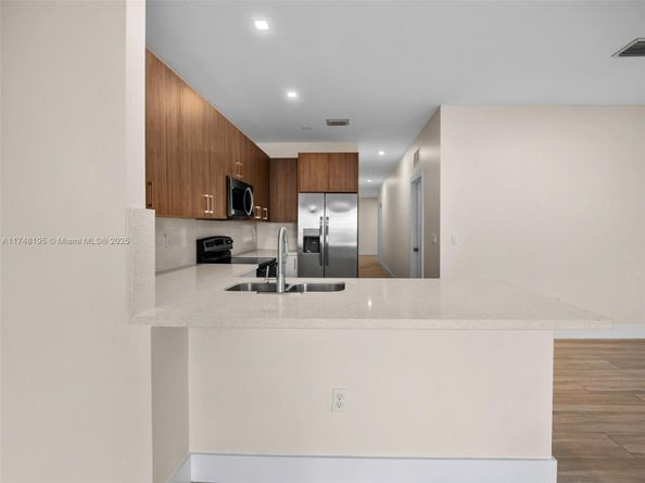 5428 NW 3rd Ave, Miami FL 33127
