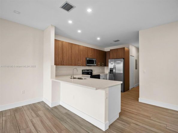 5428 NW 3rd Ave, Miami FL 33127