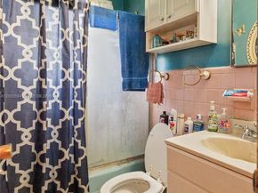 1711 NW 26th Ave, Fort Lauderdale FL 33311