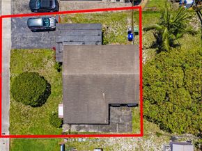 1711 NW 26th Ave, Fort Lauderdale FL 33311