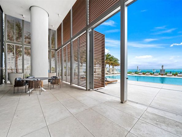 2000 S Ocean Dr 22B, Hallandale Beach FL 33009