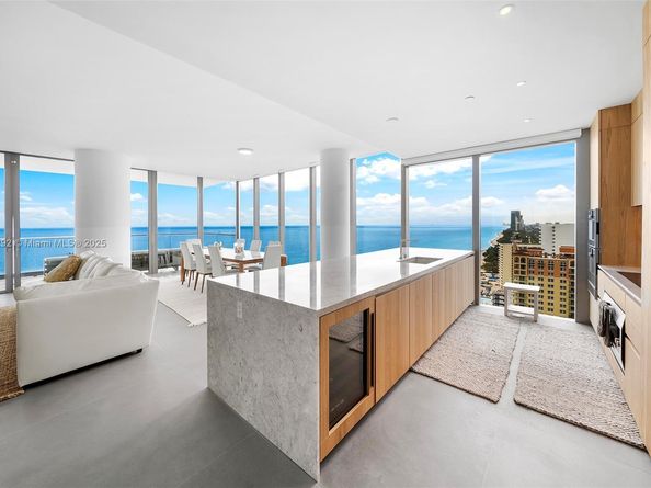 2000 S Ocean Dr 22B, Hallandale Beach FL 33009