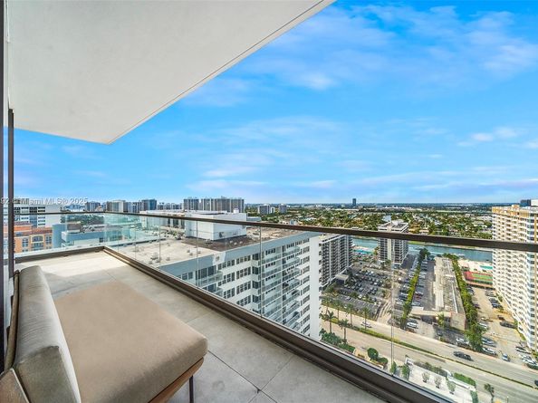 2000 S Ocean Dr 22B, Hallandale Beach FL 33009