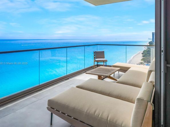 2000 S Ocean Dr 22B, Hallandale Beach FL 33009