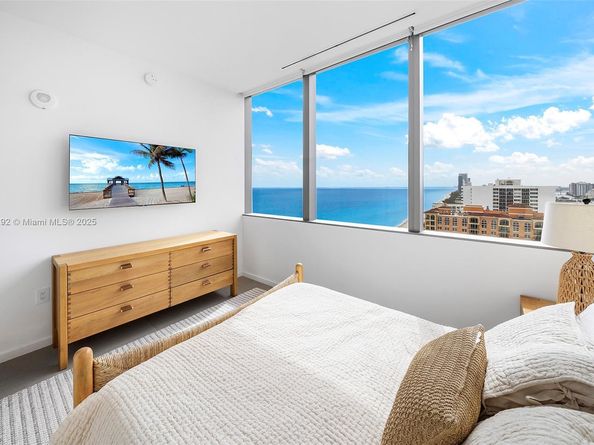 2000 S Ocean Dr 22B, Hallandale Beach FL 33009