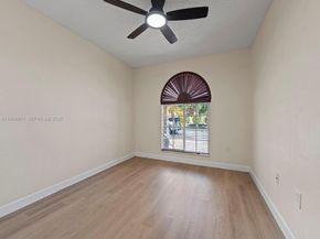 4962 SW 143rd Ave, Miami FL 33175